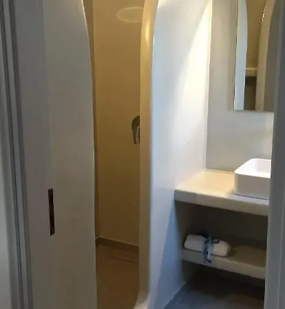 Atrium Gæstehus 4*
