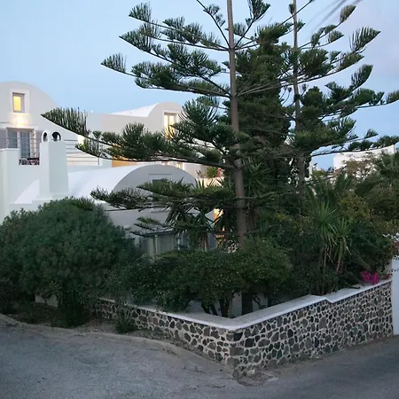 Πανσιόν Atrium 4*