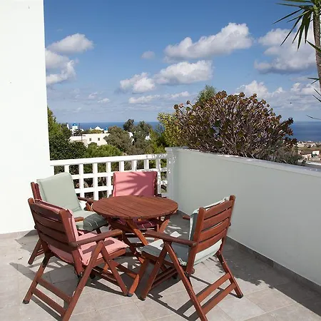 Atrium 4* Fira (Santorini)