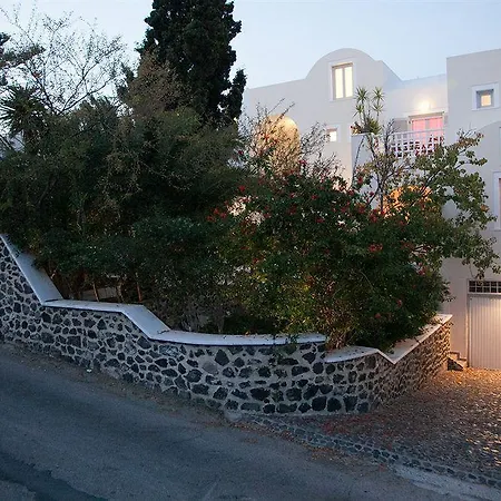 Atrium בית הארחה