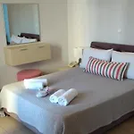 Atrium 4*