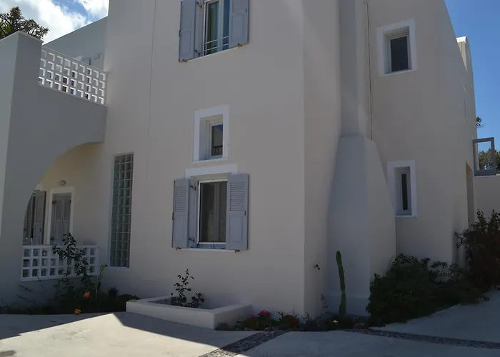 Atrium Fira (Santorini)